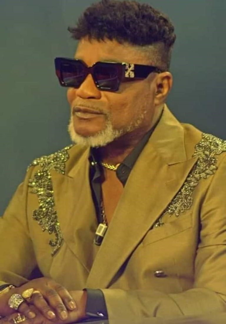 Musique : le chanteur Koffi Olomide libre de ses mouvements !