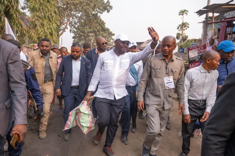 RDC : Guy Loando Mboyo effectue une descente de terrain déterminante à Lemba pour répondre aux défis urbains