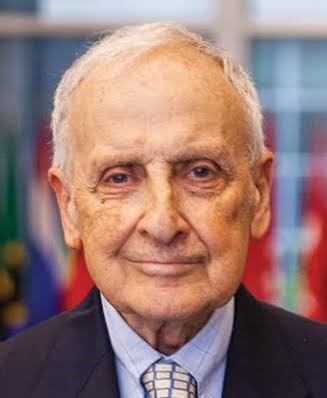 Oui : Herman Cohen déclarait en 2011 le Kivu appartenir au Rwanda, et Peter Pham préconisait en 2012 le démembrement du Congo !