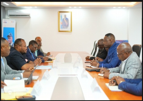 Kinshasa : Daniel Bumba annonce un projet d’envergure pour illuminer la capitale
