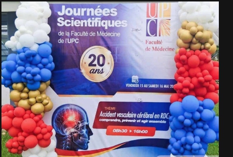 20 ans de la Faculté de médecine UPC : le Recteur N’Kwim Bibi Bikan sensibilise sur le risque de l’AVC