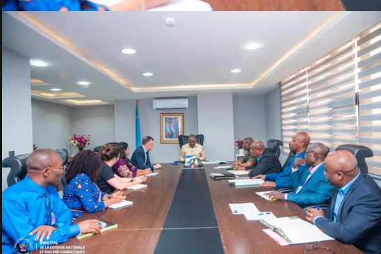 Protection des civils contre les groupes armés, RDC : Guy Kabombo rassure Human Rights Watch