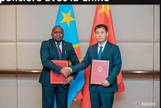 RDC-Chine : le VPM Shabani signe un accord de coopération policière avec la Chine