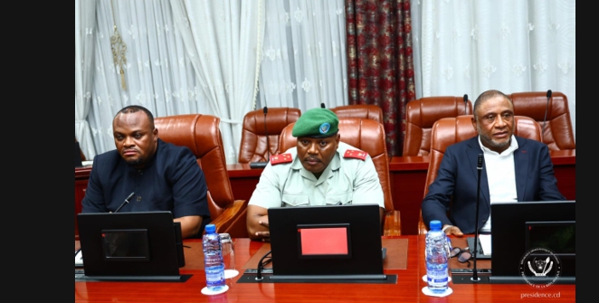 Assainissement de la ville de Kinshasa : Félix Tshisekedi passe à la grande vitesse !
